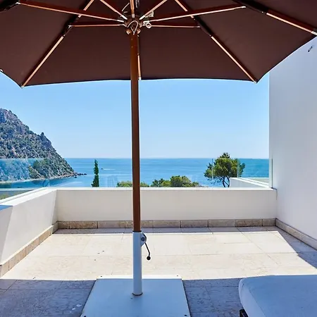 Luxury With Stunning Views And Rooftop Terrace, Ibiza 1052 Villa *